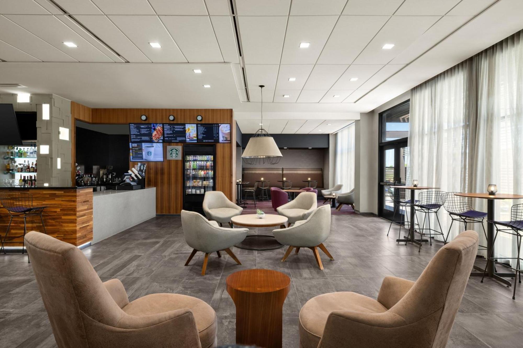 Отель Courtyard By Marriott Omaha East/Council Bluffs, Ia Экстерьер фото